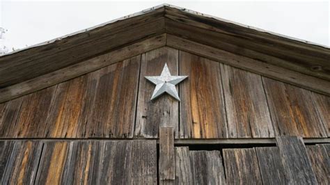 The real meaning behind the 'barnstars' you see on houses 